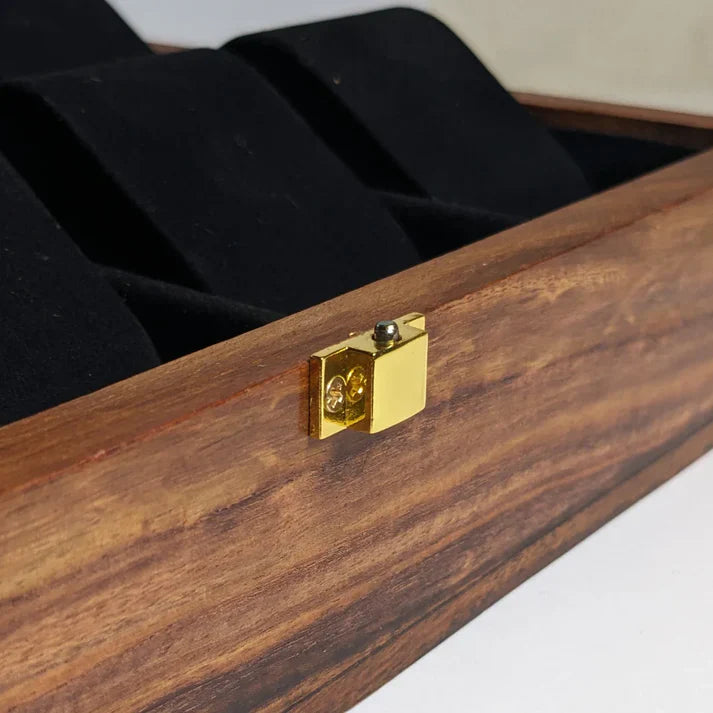 Classic Wooden Watch Box – Secure & Stylish Timepiece Storage