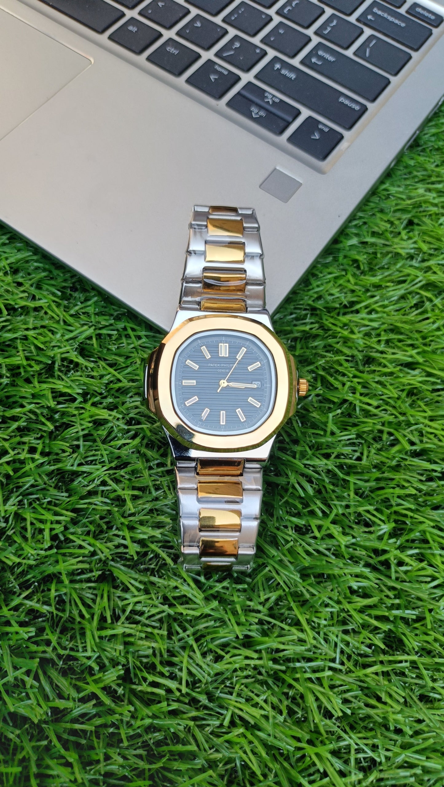 Elegant Minimalist Dress Watch