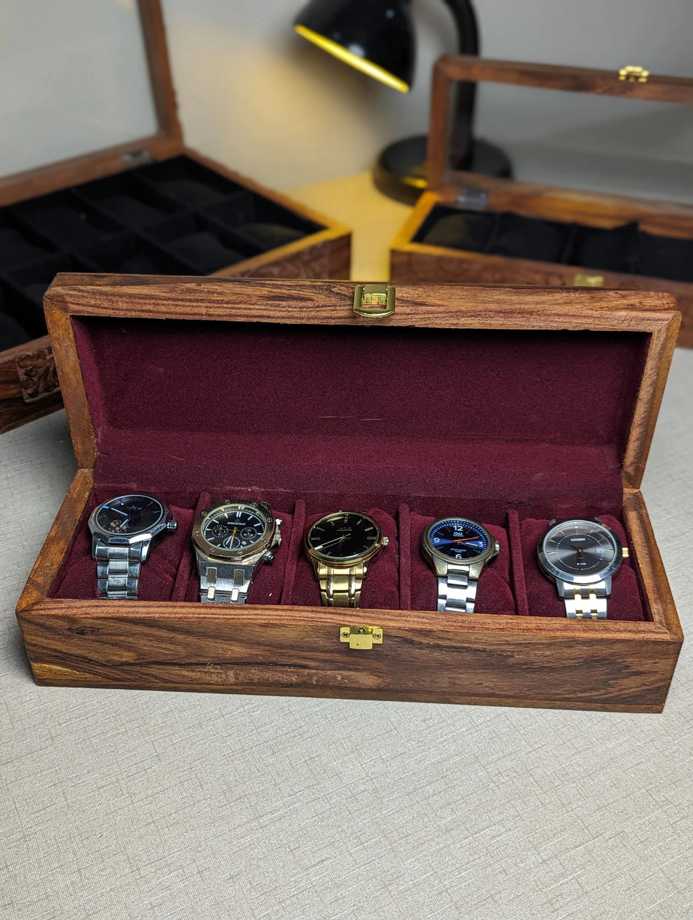 Classic Wooden Watch Box – Secure & Stylish Timepiece Storage