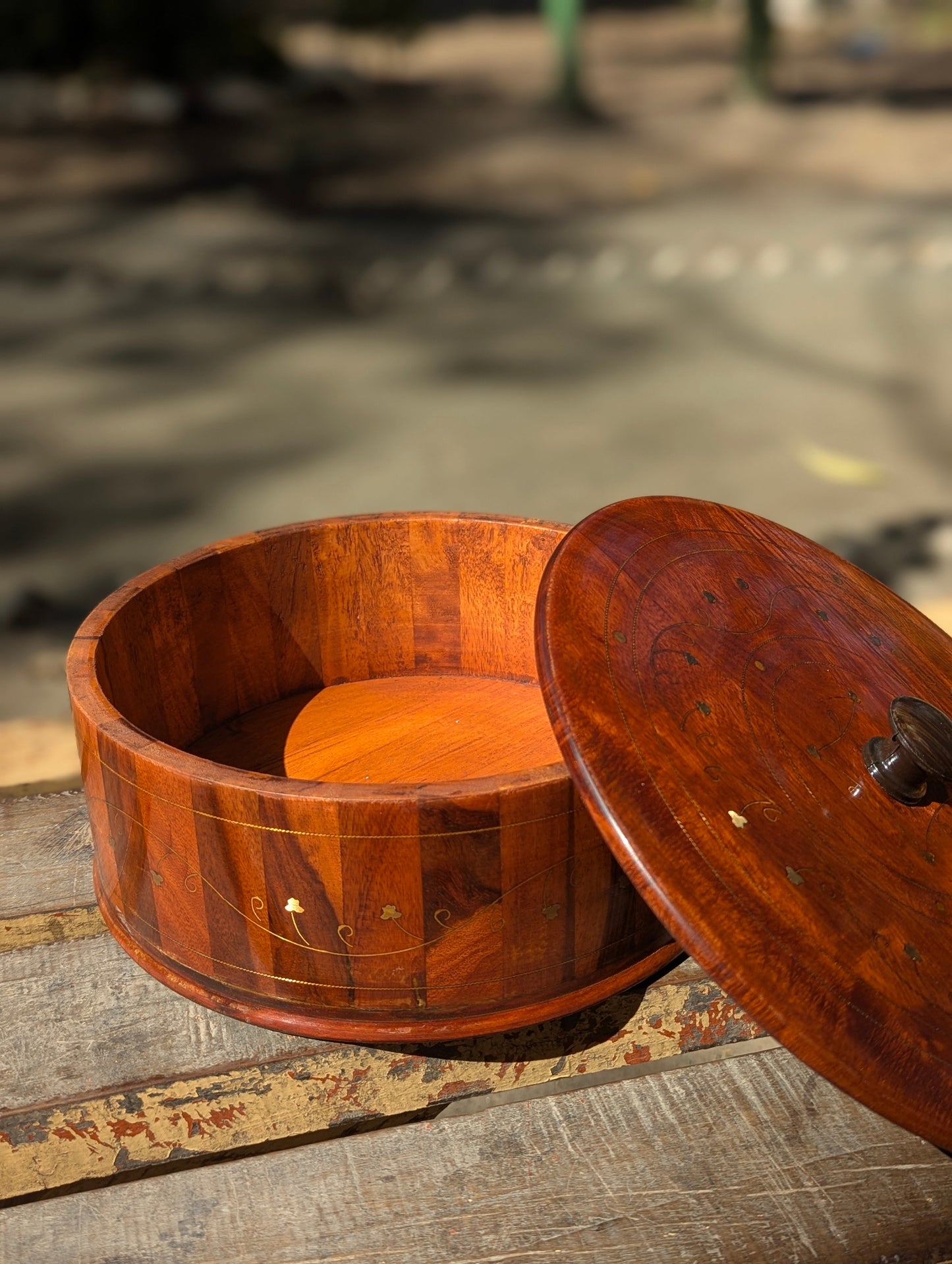 HAND MADE WOODEN HOTPOT